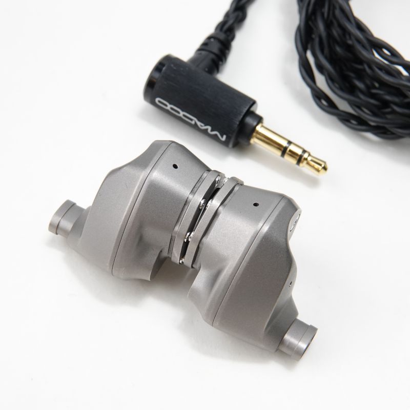 MADOO Typ821 [MDO-T821-TI] AB+ランク 中古｜フジヤエービック