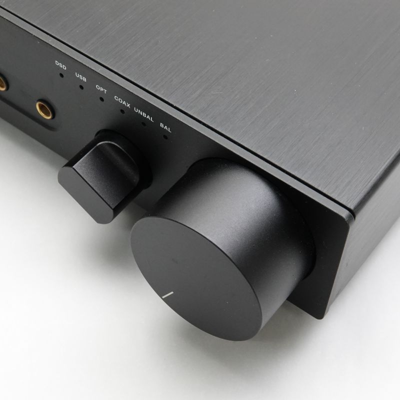 HDV820