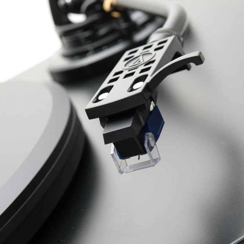 AT-LP7