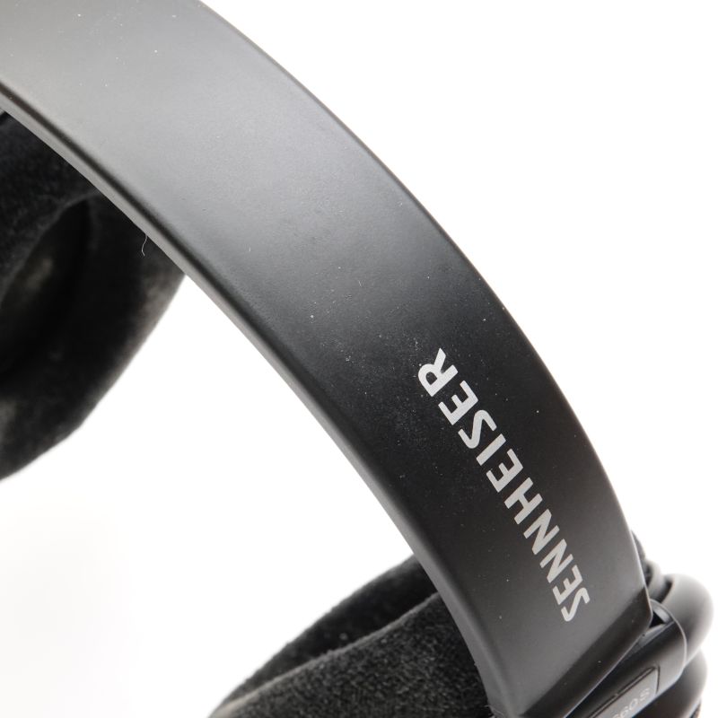 HD660S