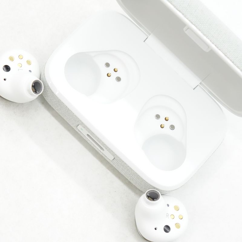 MOMENTUM True Wireless 4 [MTW4 White Silver]