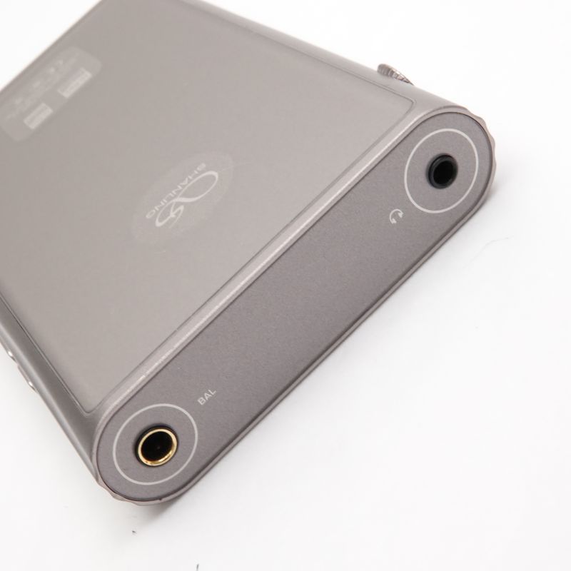 M7 (Titanium)