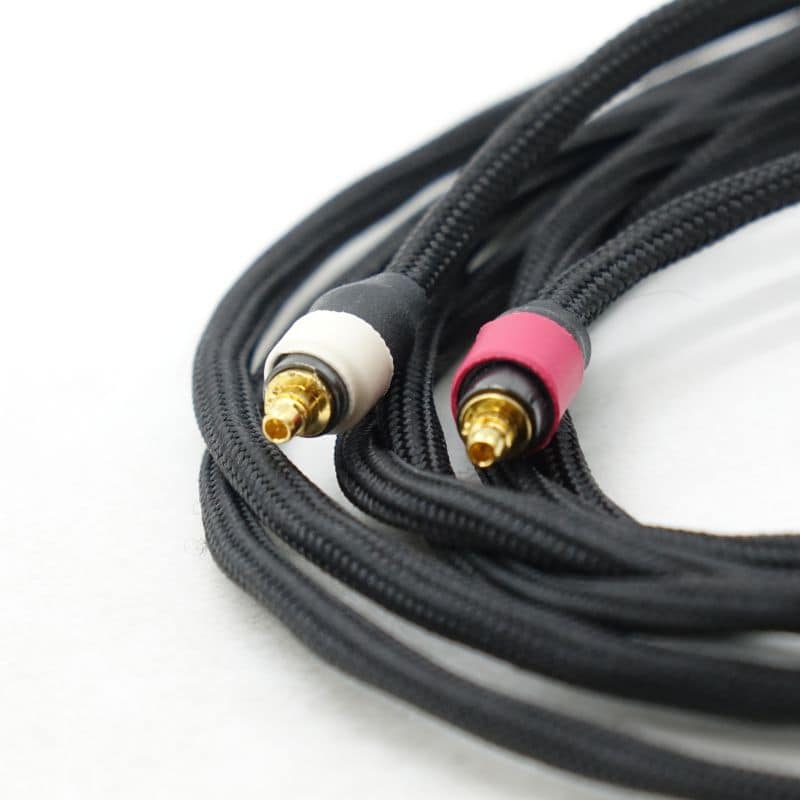 2.5mm3.5mm4.4mm組換プラグ付 [Aves 3x1]