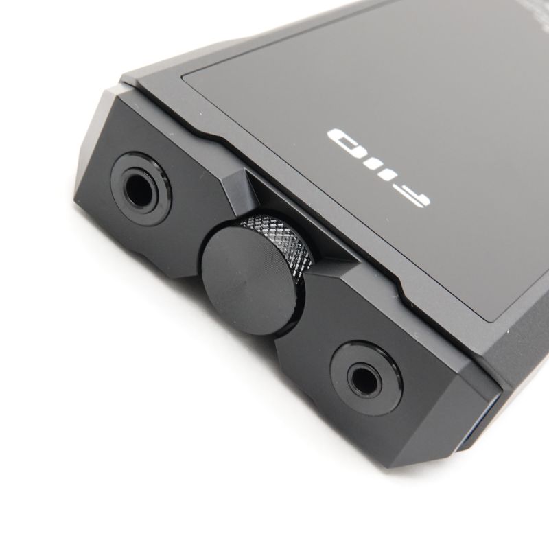 Q15 Black [FIO-Q15-B]