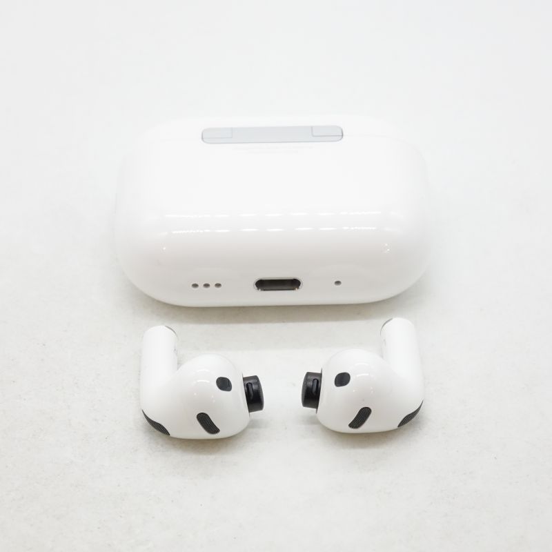AirPods Pro 3 [MFHP4J/A]