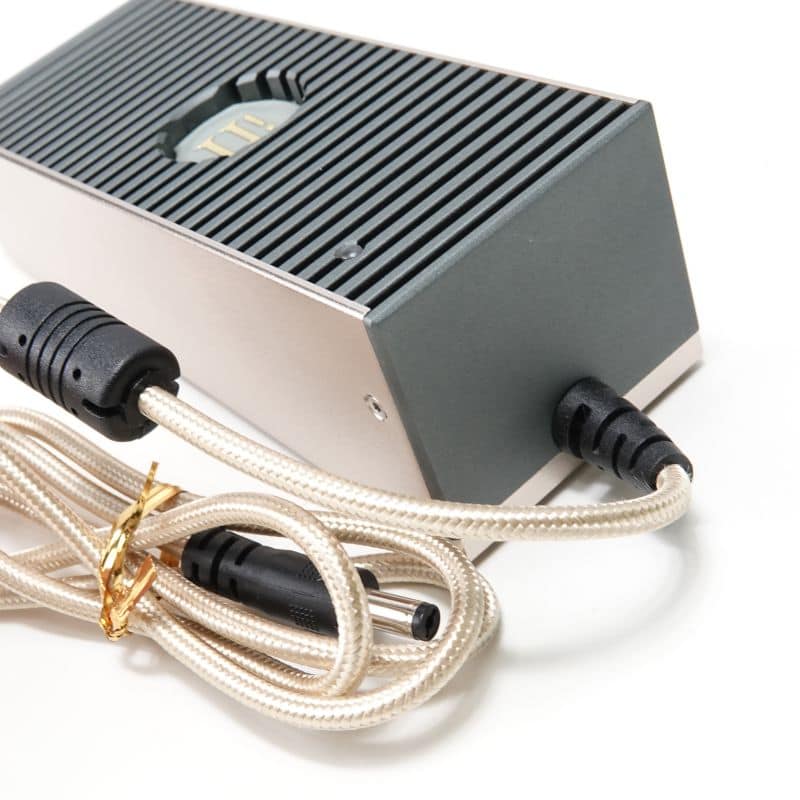 【新品・未使用】 iFi iPower Elite 5V/5A シュリンク付 iFi audio iPower Elite 5V 中古 240004014879｜中古通販フジヤエービック