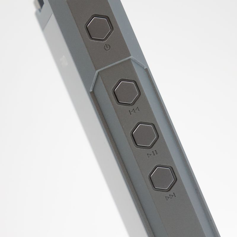 Q15 Titanium [FIO-Q15-T]