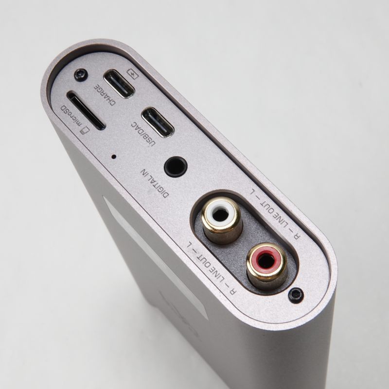 H7 Titanium(チタニウム)