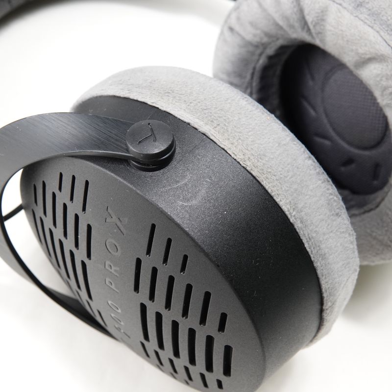 DT 900 PRO X