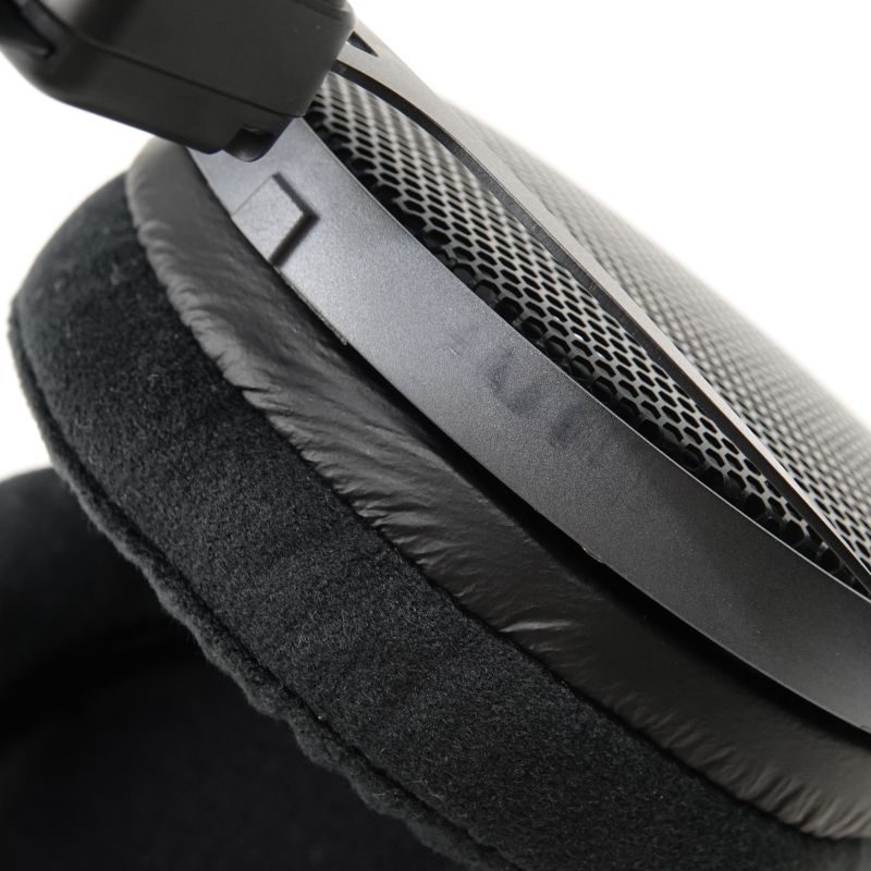 ATH-R70xa