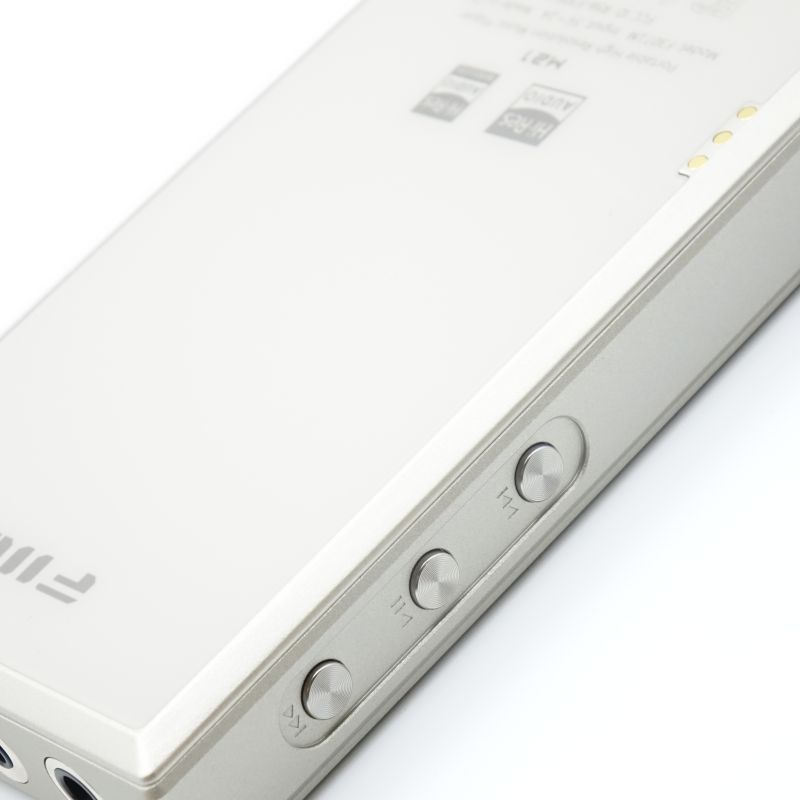 FIIO M21 Titanium Gold [FIO-M21-G] AB+ランク 中古｜フジヤエービック