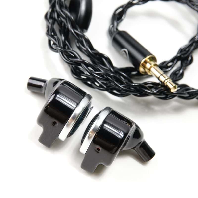 64 AUDIO Nio（ニオ） [64A-8434] AB+ランク 中古｜フジヤエービック