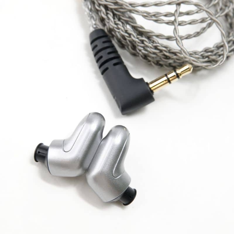 SENNHEISER IE200 シルバー [IE 200 SILVER] AB+ランク 中古｜フジヤ
