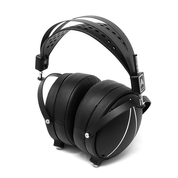 LCD-2 Closed-Back