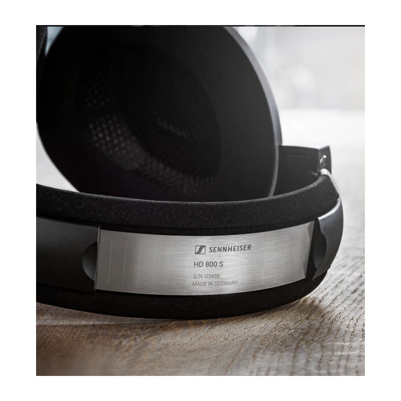 HD 800 S