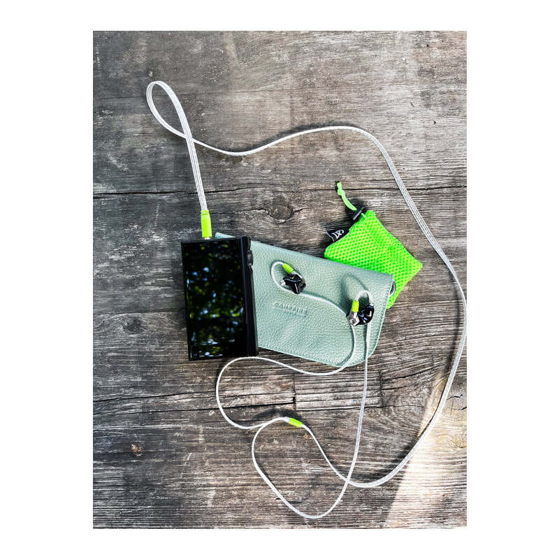 Ponderosa Custom - Essential