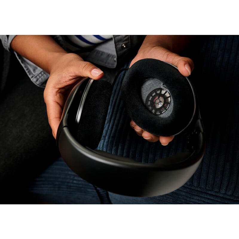HD 550