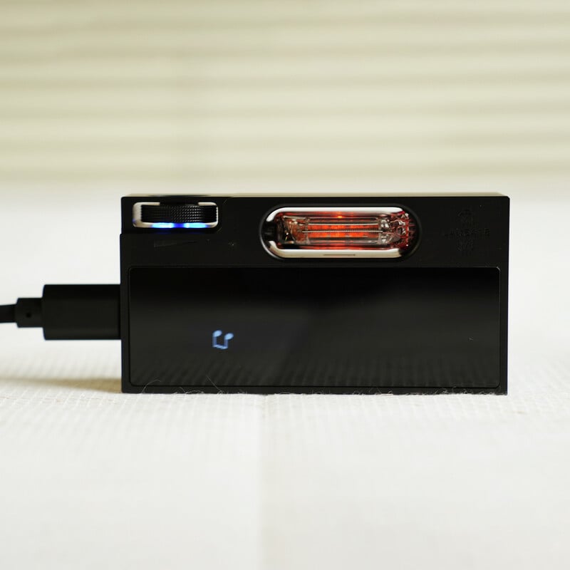 UA7 Black(2025年12月19日発売予定)