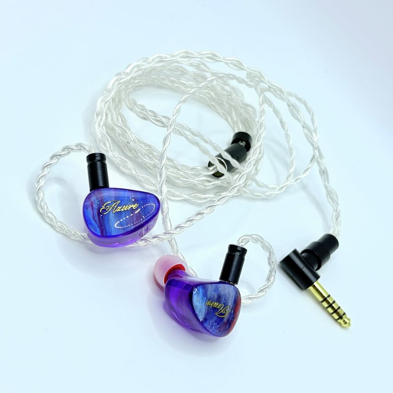 Azure（2025年12月12日発売予定）