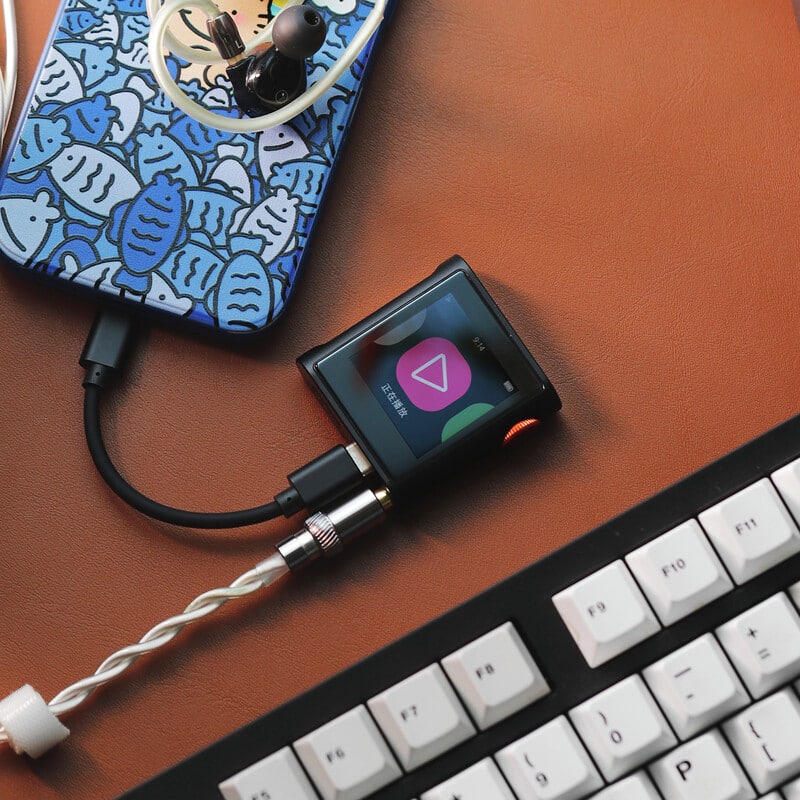 M0 Pura BKOR(ブラック×オレンジ)(2026年7月24日発売予定)