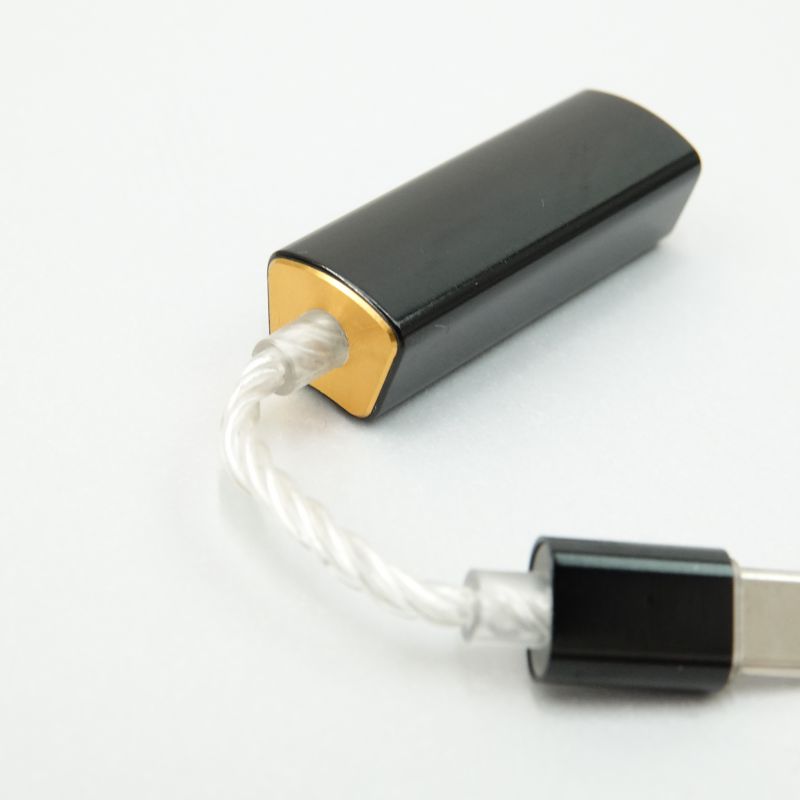 DC04 Black