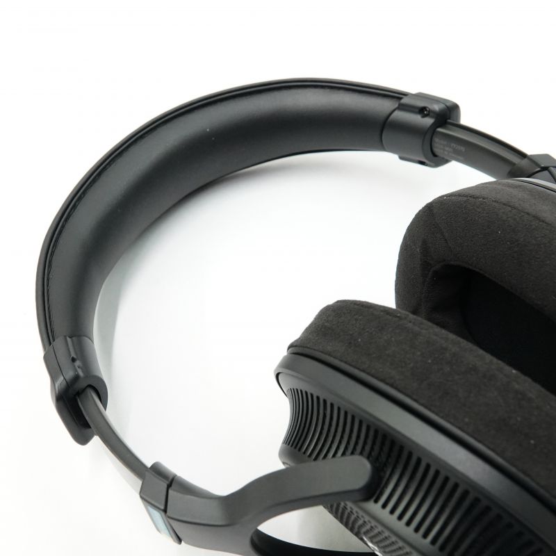 MDR-MV1