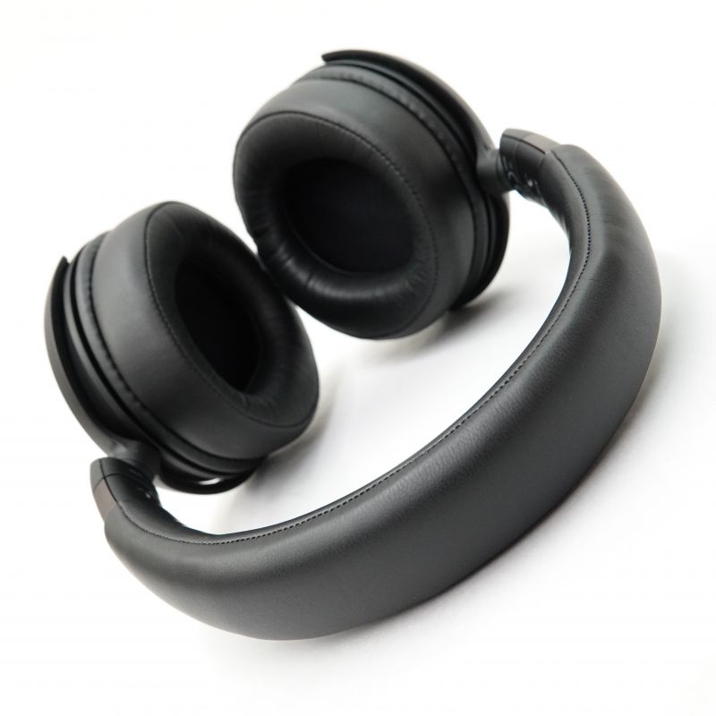 ATH-WP900