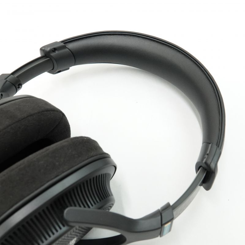 MDR-MV1