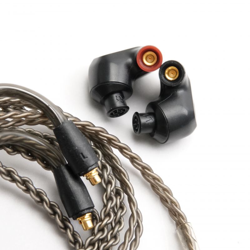 SENNHEISER IE200 美品　完品 SENNHEISER IE 200レビュー 伝統と革新のお手頃有線イヤホン登場！