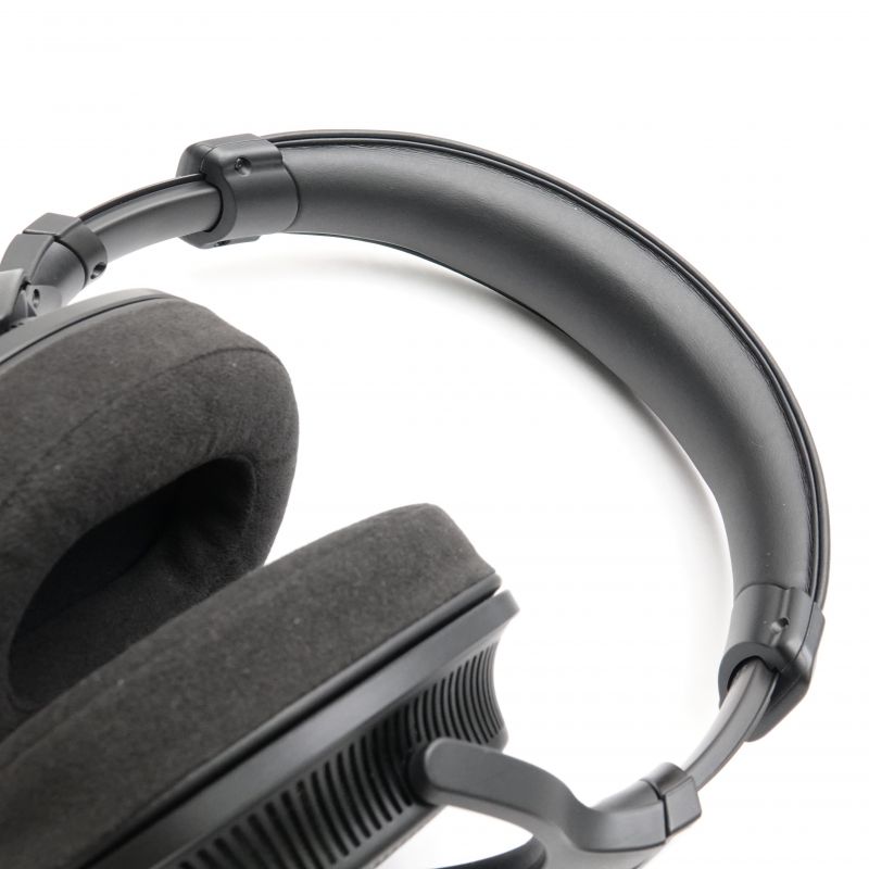 MDR-MV1