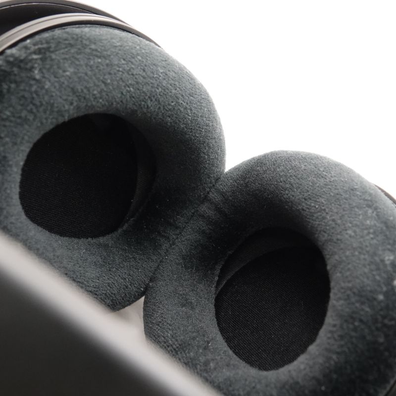 HD560S