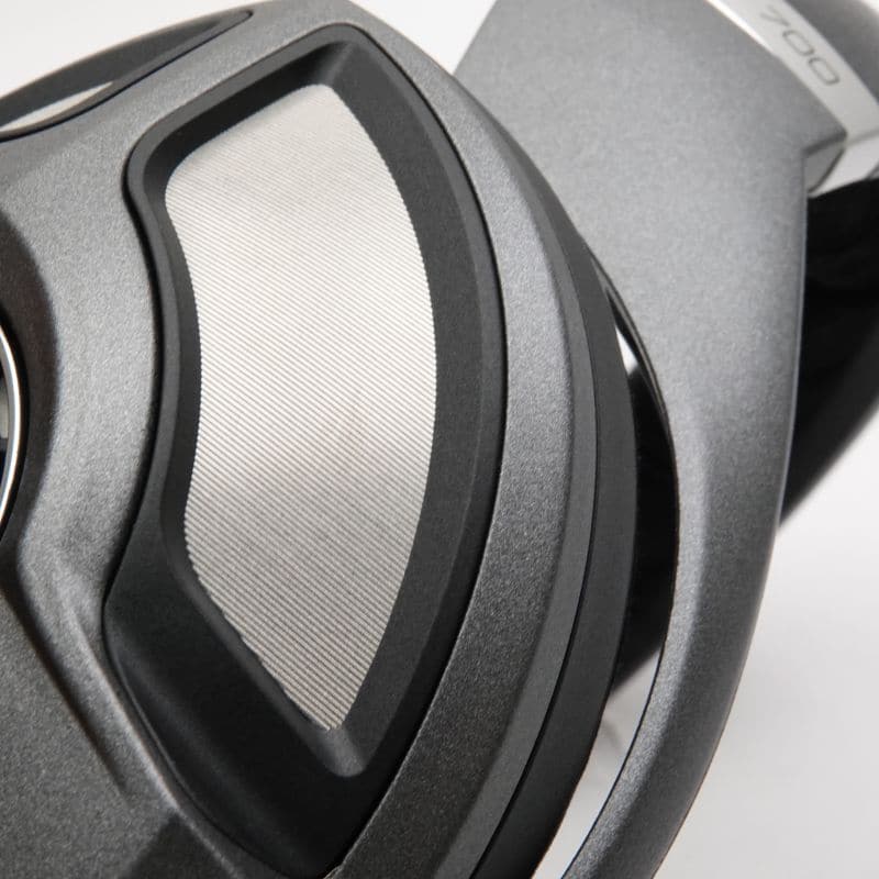 HD700