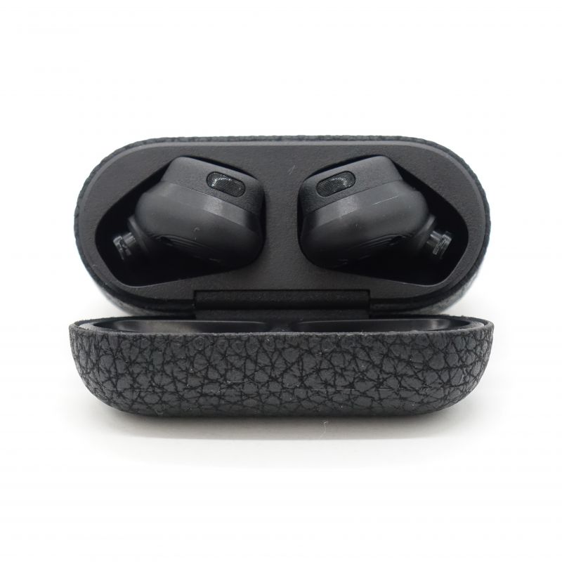 Motif ll A.N.C. Black