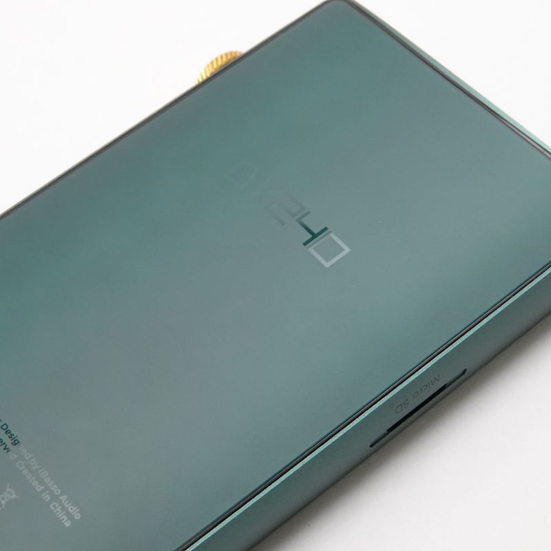 DX240 (Green)