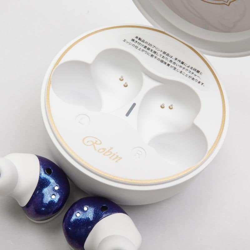 Robin's Earphones