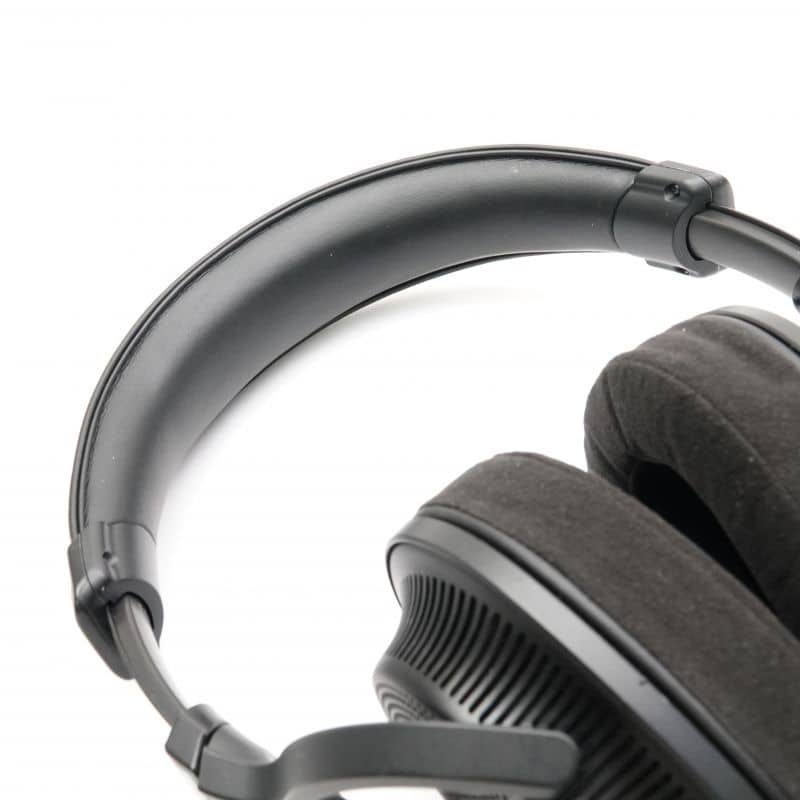 MDR-MV1