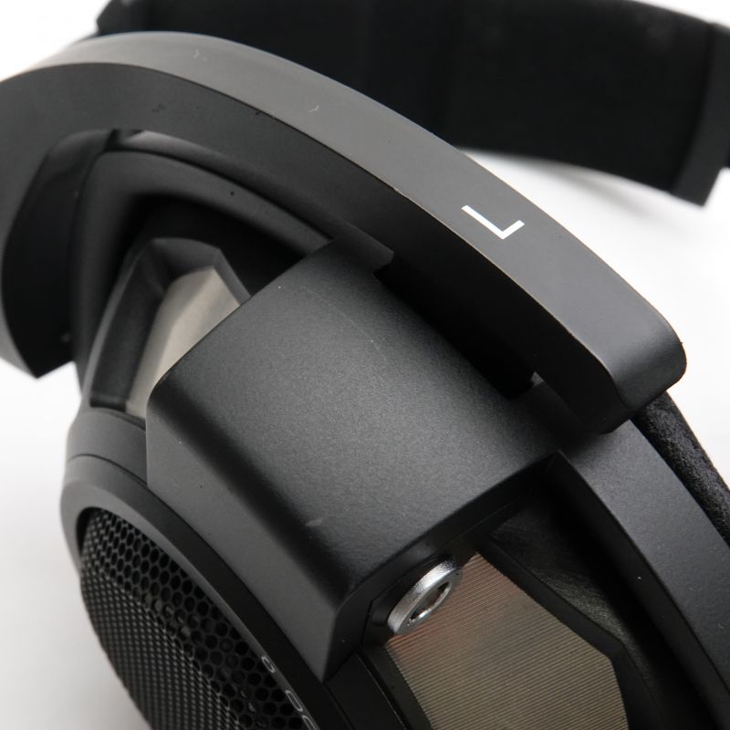 HD800S