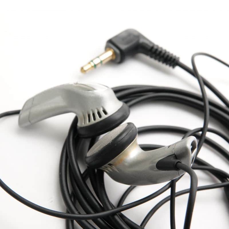MDR-E575