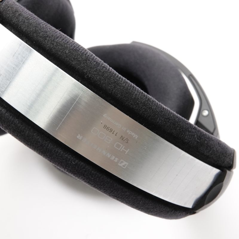 HD 800 S