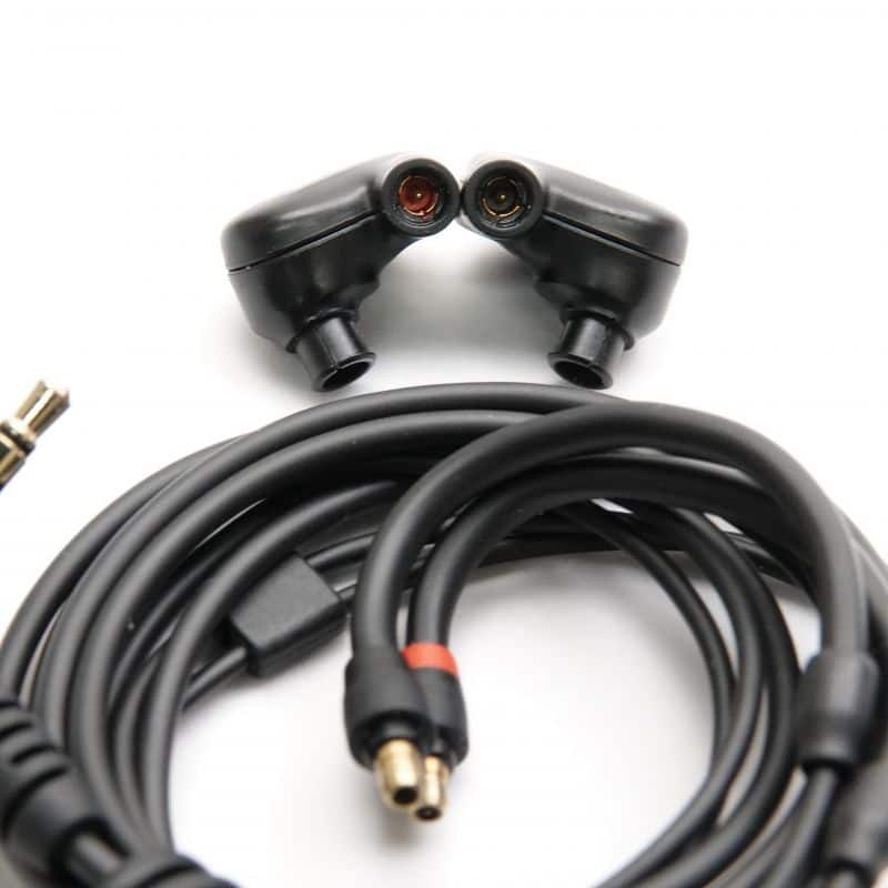 IE100PRO Black