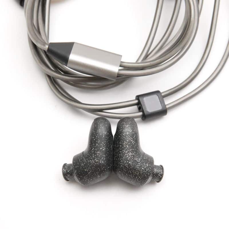 IE300