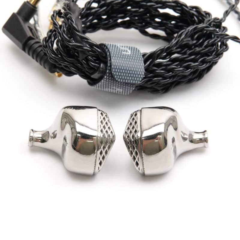 Macbeth Ti [UNM-7810]