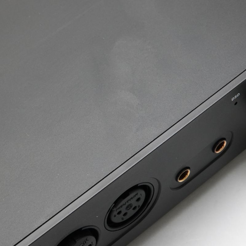 HDV820
