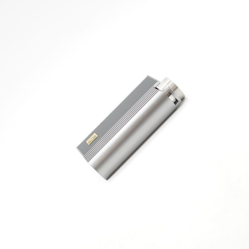 Nunchaku Grey