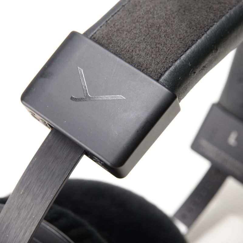 T1 (3rd generation) [717924]