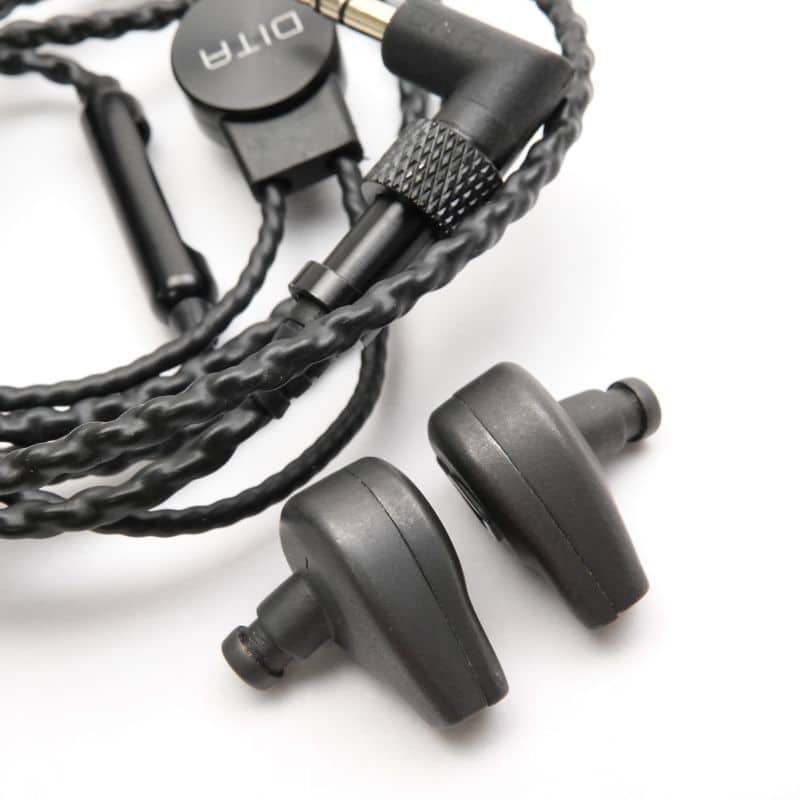 Dream Titanium Black [DREAM-BLK]