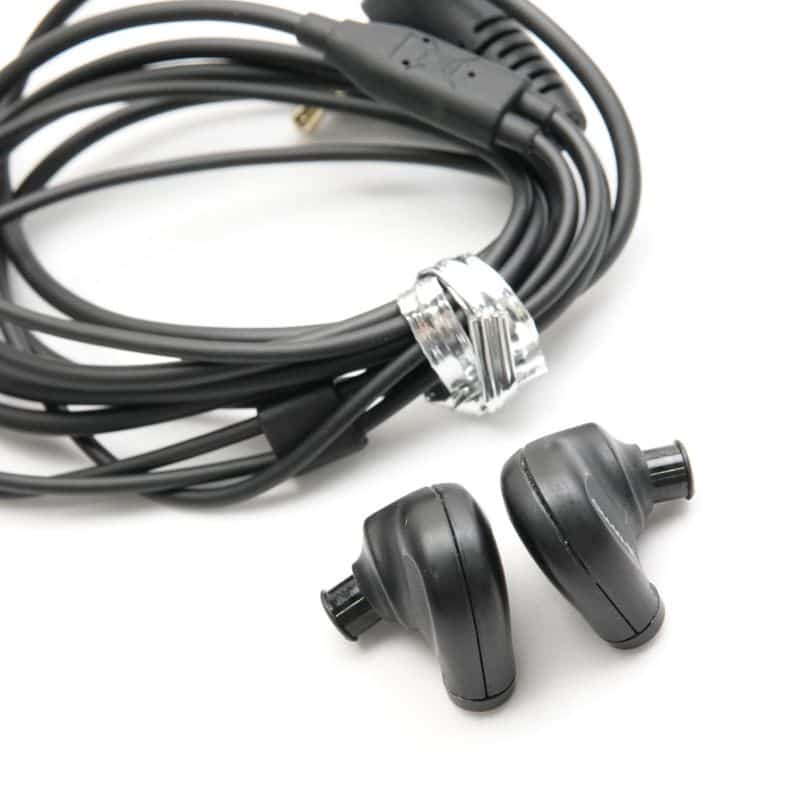 IE100PRO Black