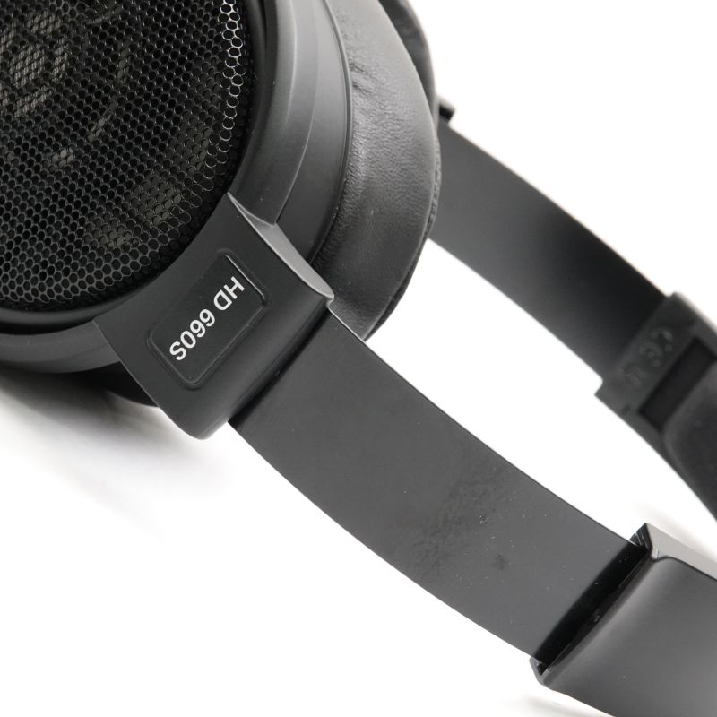 HD660S