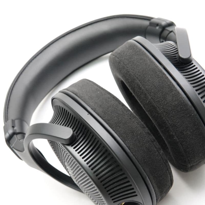 MDR-MV1