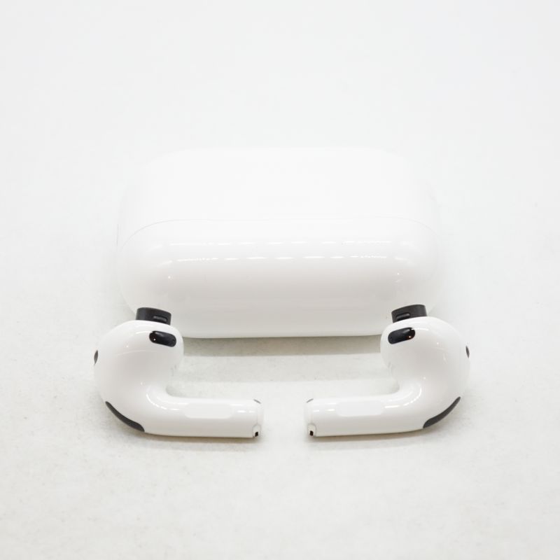 AirPods Pro 3 [MFHP4J/A]